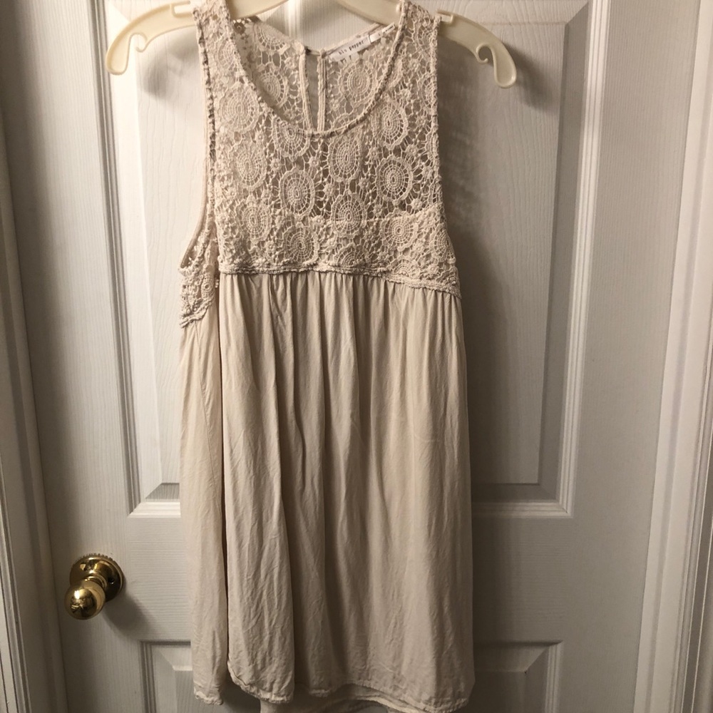 Cream Sleeveless Lace Tank